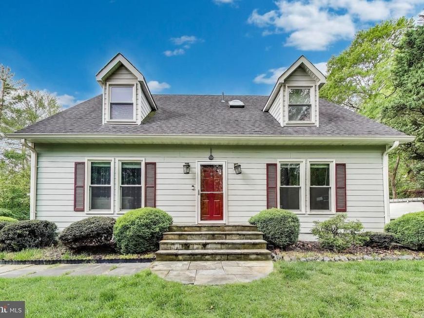 7726 Seven Locks Road , Bethesda, MD 20817 Main Photo