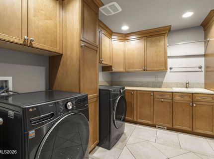 6389 Rey Del Sierra Drive, Sparks, NV 89436 Photo