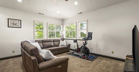 6389 Rey Del Sierra Drive, Sparks, NV 89436 Photo
