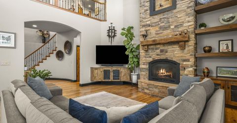 6389 Rey Del Sierra Drive, Sparks, NV 89436 Photo