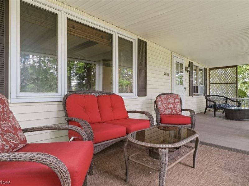 7001 State Road, Parma, OH 44134 Photo 6