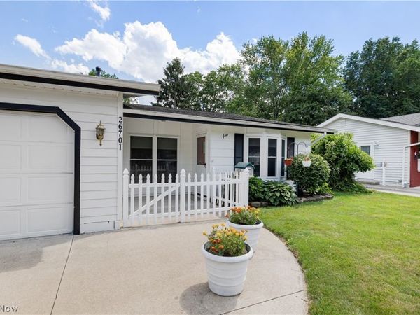 26701 Redwood Drive, Olmsted Falls, OH 44138