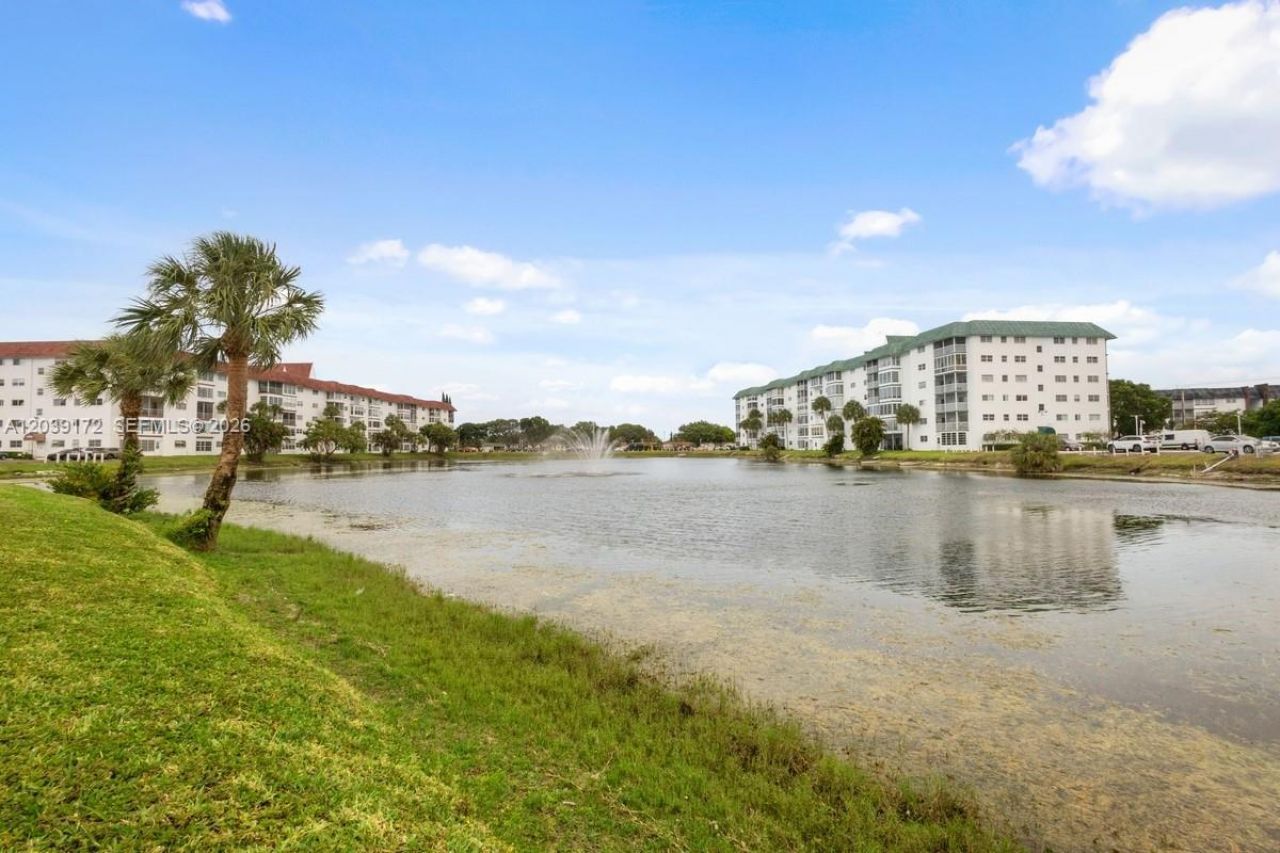 2271 NW 48th Ter, Unit 112, Lauderhill, FL 33313 Photo