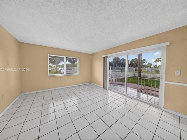 505 NW 177th St, Unit 103, Miami Gardens, FL 33169