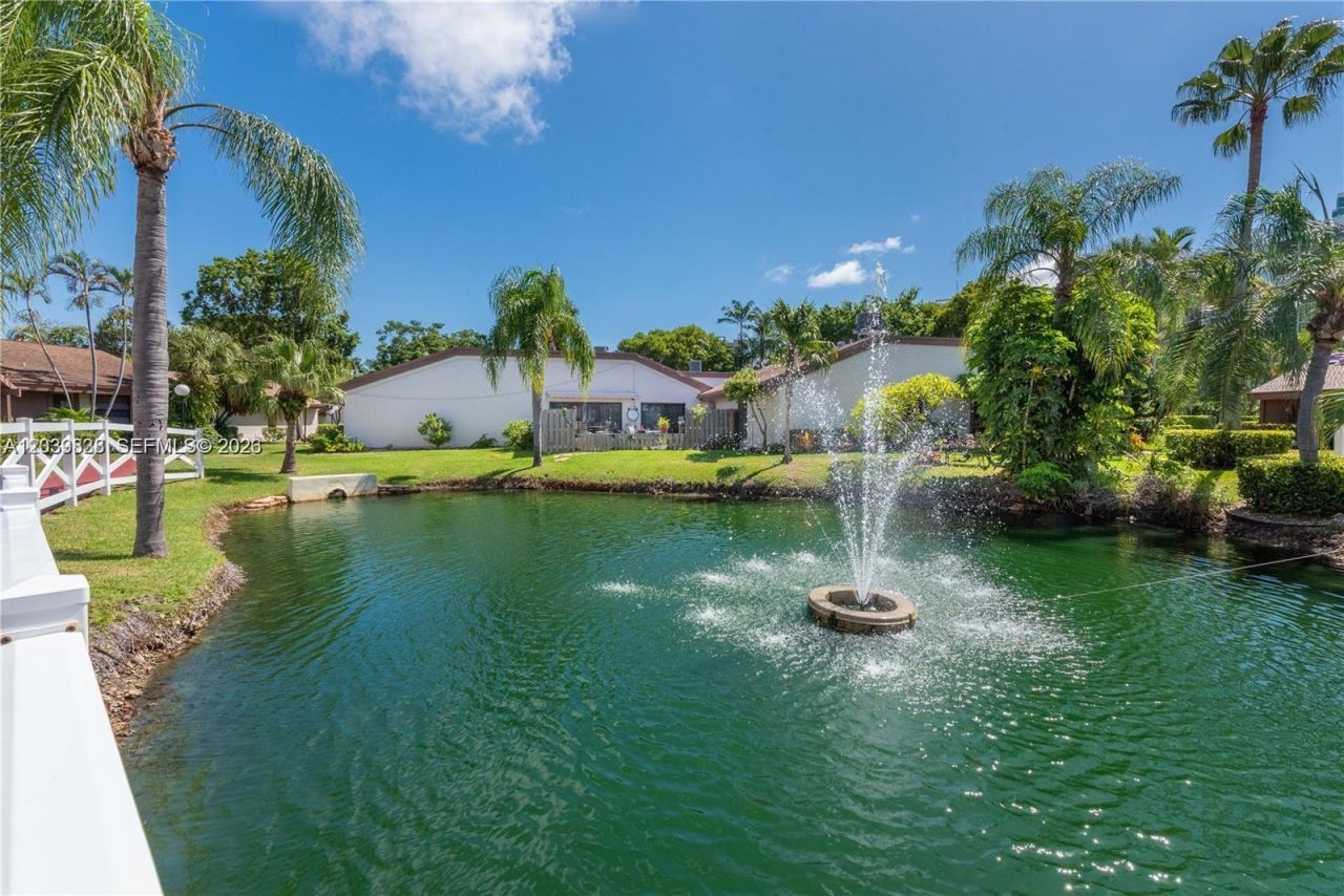 601 Leslie Dr, Hallandale Beach, FL 33009 Photo