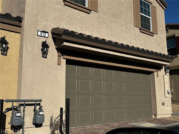512 Ylang Place , Henderson, NV 89015