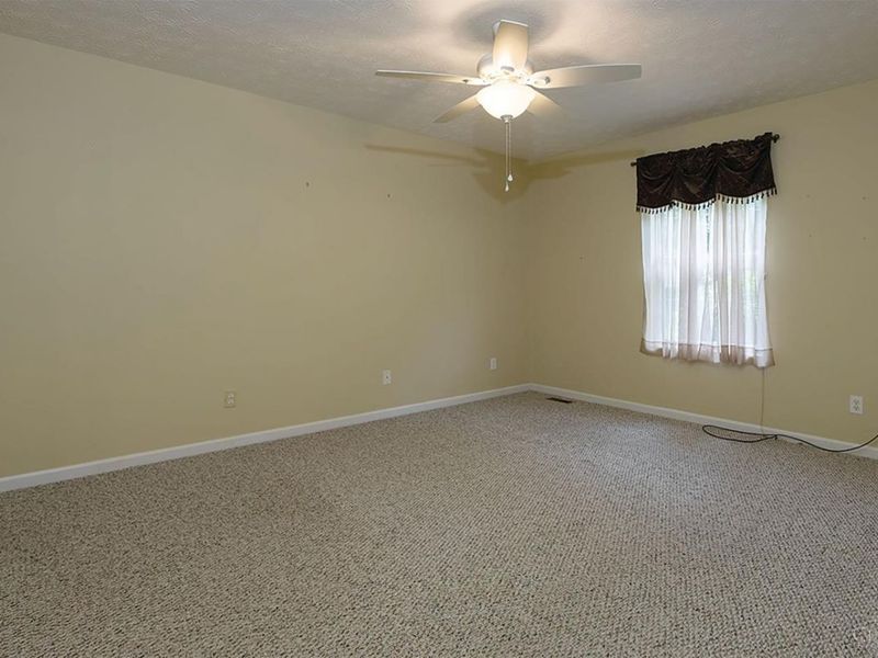 488 Misty Dawn Road, Hamilton Twp, OH 45039 Photo 18