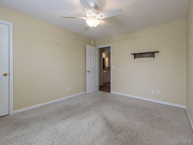 488 Misty Dawn Road, Hamilton Twp, OH 45039 Photo 26