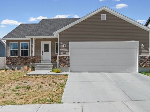 562 W 900 S, Tooele, UT 84074