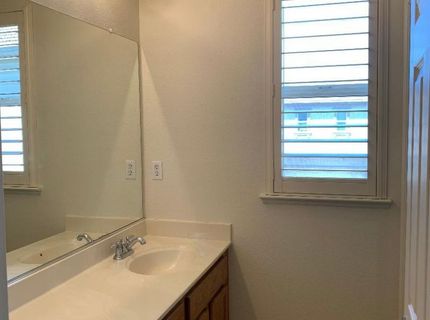 1881 Alice Way, Sacramento, CA 95834 Photo