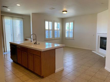 1881 Alice Way, Sacramento, CA 95834 Photo