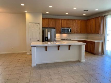 1881 Alice Way, Sacramento, CA 95834 Photo