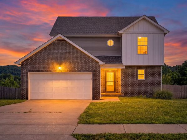 832 Crestone Ln , Clarksville, TN 37042
