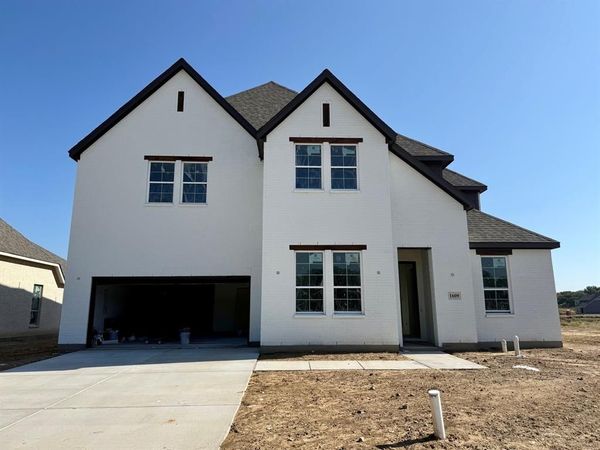 1609 Briscoe Drive, Benbrook, TX 76126