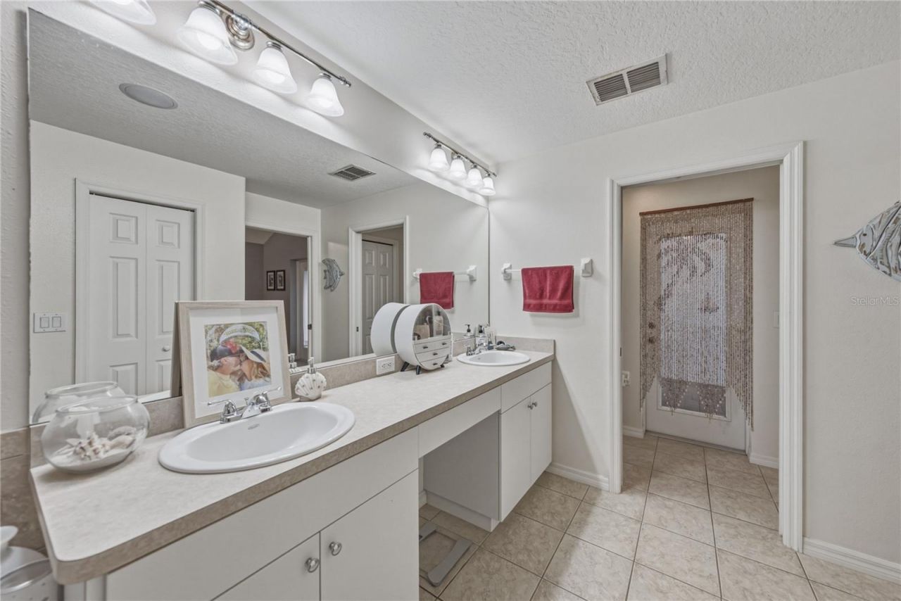 2024 Larkspur Court , Trinity, FL 34655 Photo