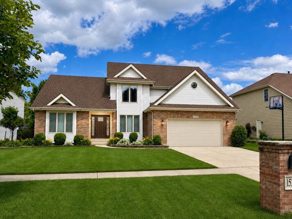 15223 Eyre Circle, Plainfield, IL 60544