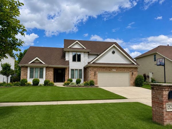 15223 Eyre Circle, Plainfield, IL 60544