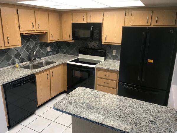 4147 Oak Terrace Drive, Greenacres, FL 33463