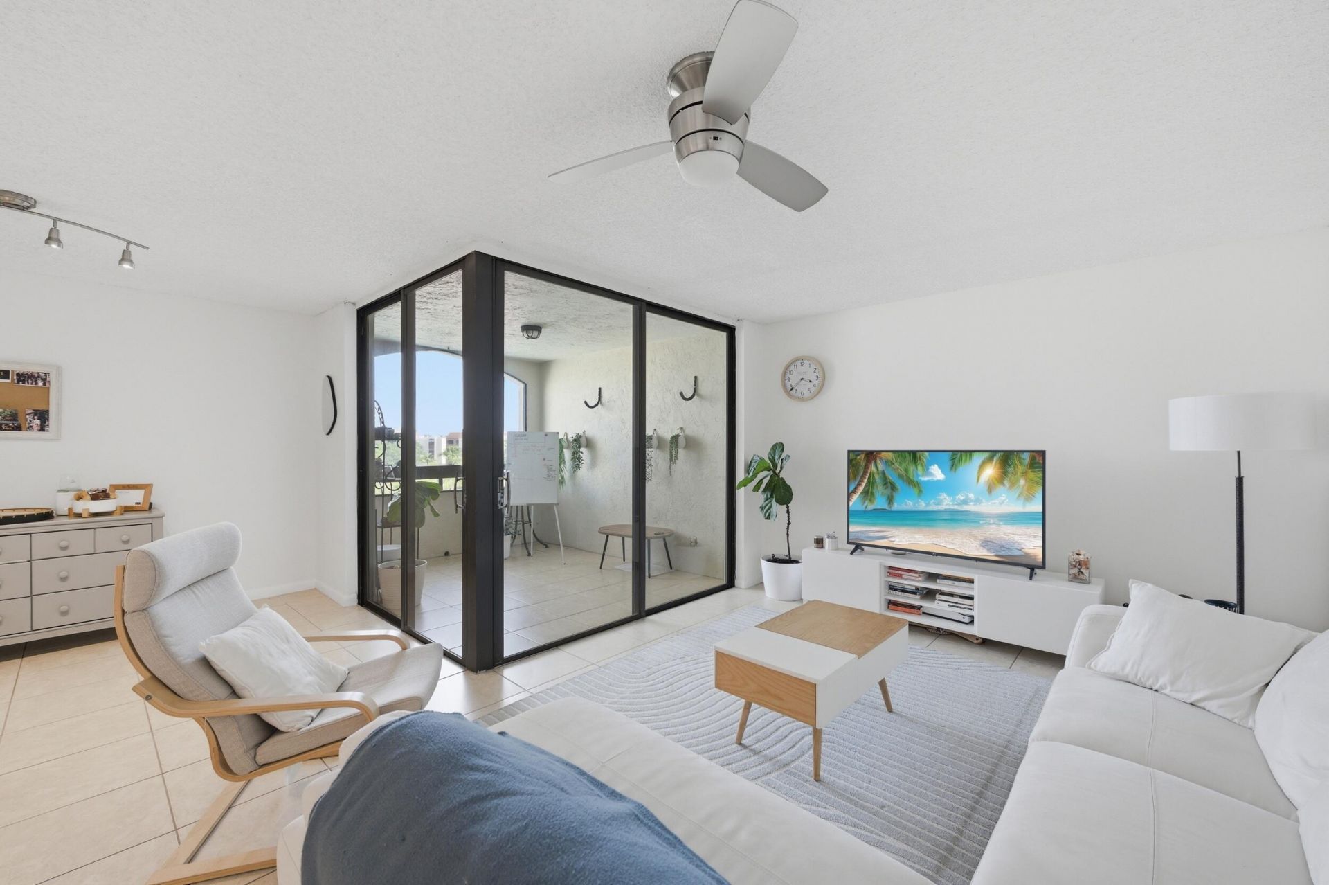 1915 Lavers Circle, Unit E508, Delray Beach, FL 33444 Photo