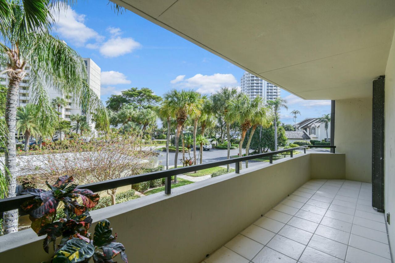 1117 Marine Way E, Unit K2l, North Palm Beach, FL 33408 Photo