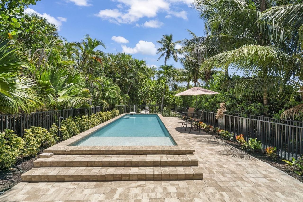 16785 Captiva Drive, Captiva, FL 33924 Photo