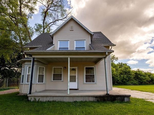 2017 S Nelson Avenue, Beloit, WI 53511
