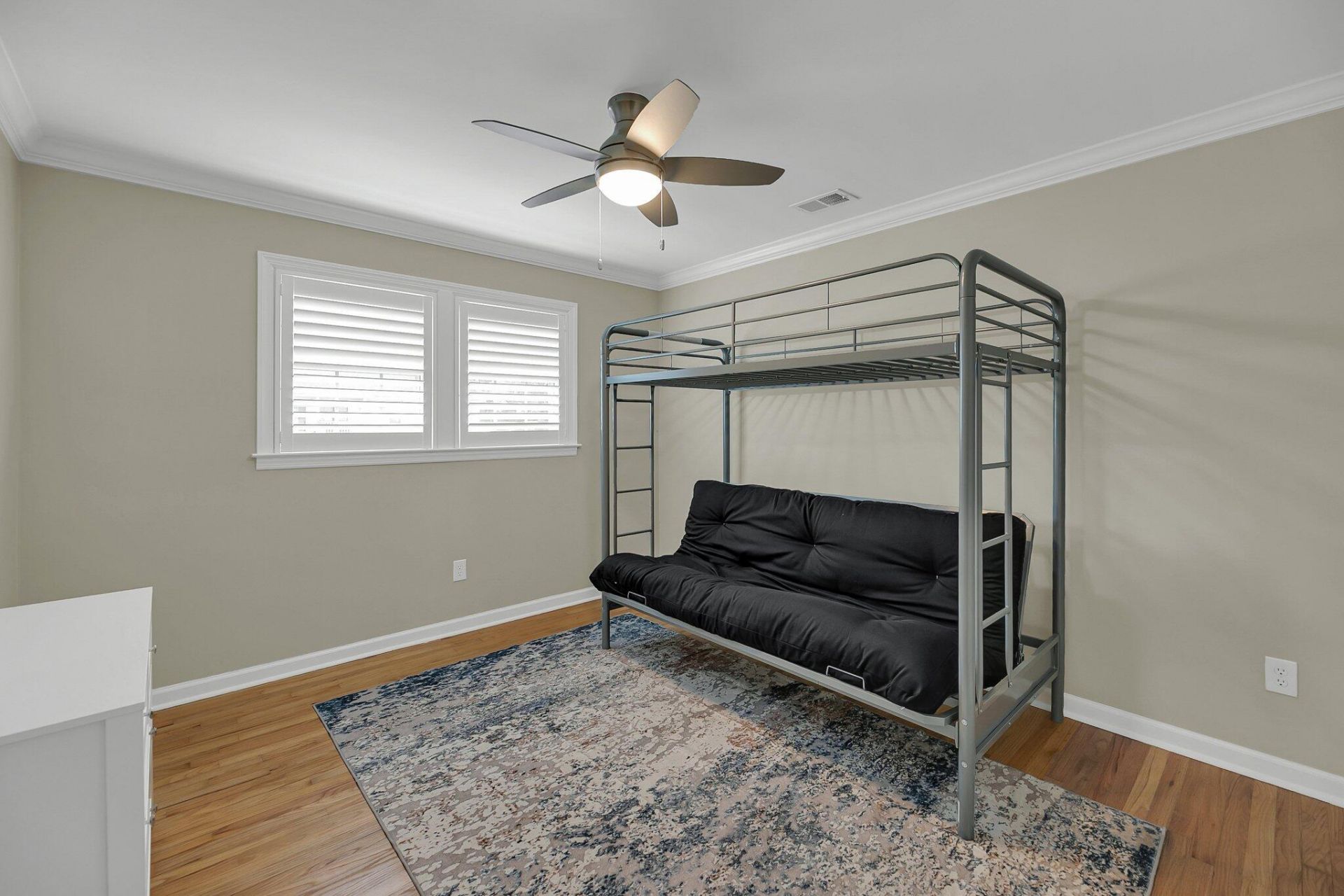 764 Creekside Drive Photo 31