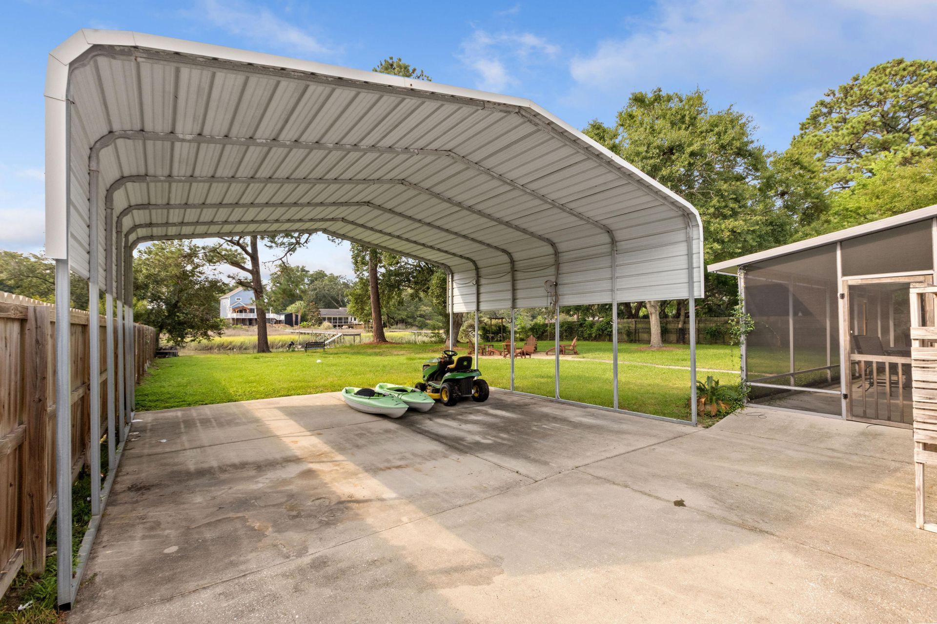 764 Creekside Drive Photo 37