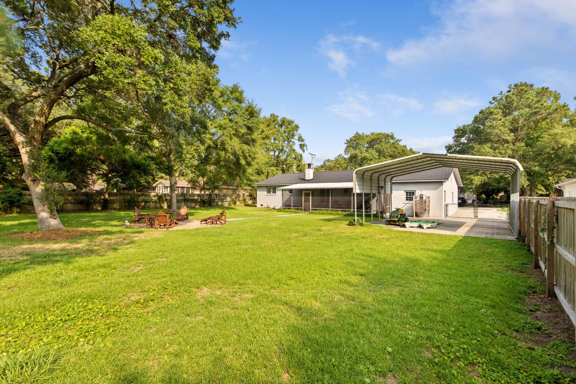 764 Creekside Drive Photo 38