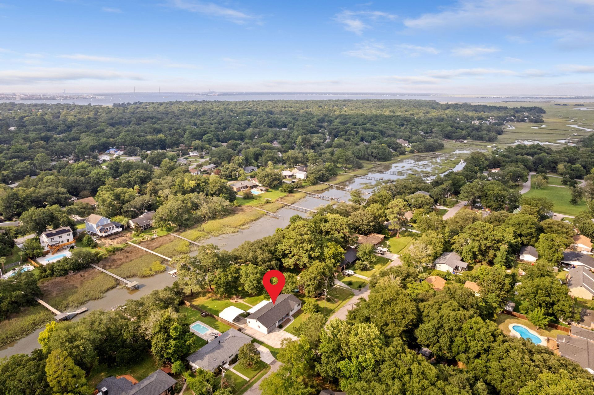 764 Creekside Drive Photo 46