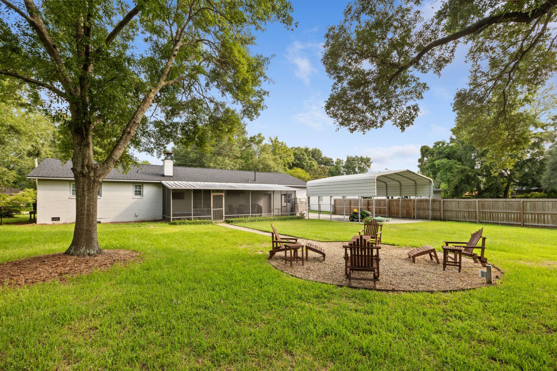 764 Creekside Drive Photo 49