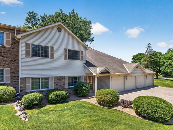 15155 Lesley Lane, Eden Prairie, MN 55346
