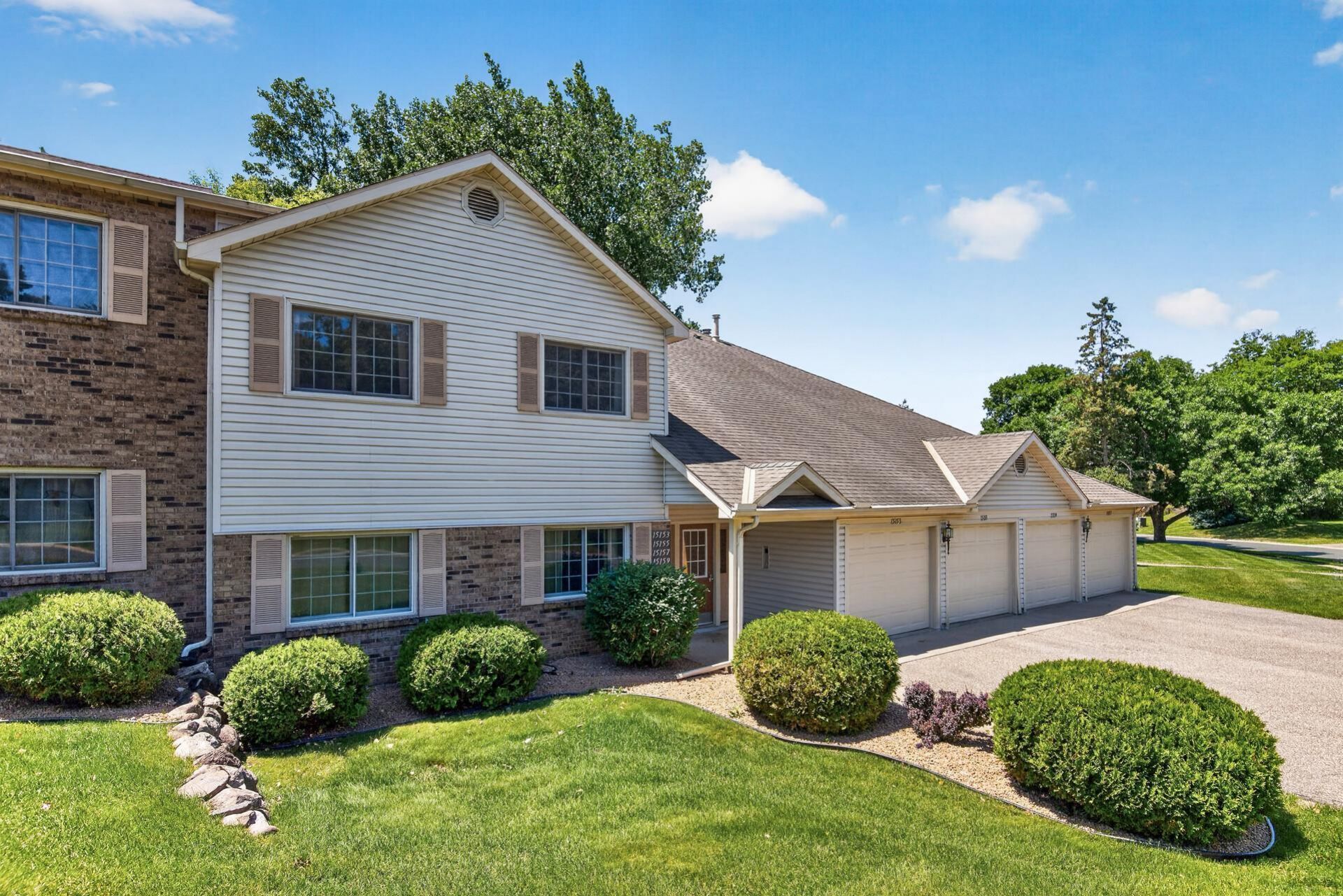 15155 Lesley Lane, Eden Prairie, MN 55346 Main Photo
