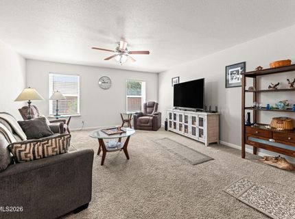 806 Karry Way, Fallon, NV 89406 Photo