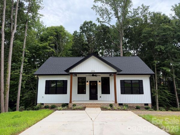 310 Willow Street, Stanley, NC 28164