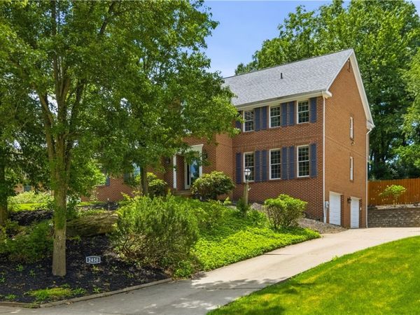 2450 Dogwood Drive , Wexford, PA 15090