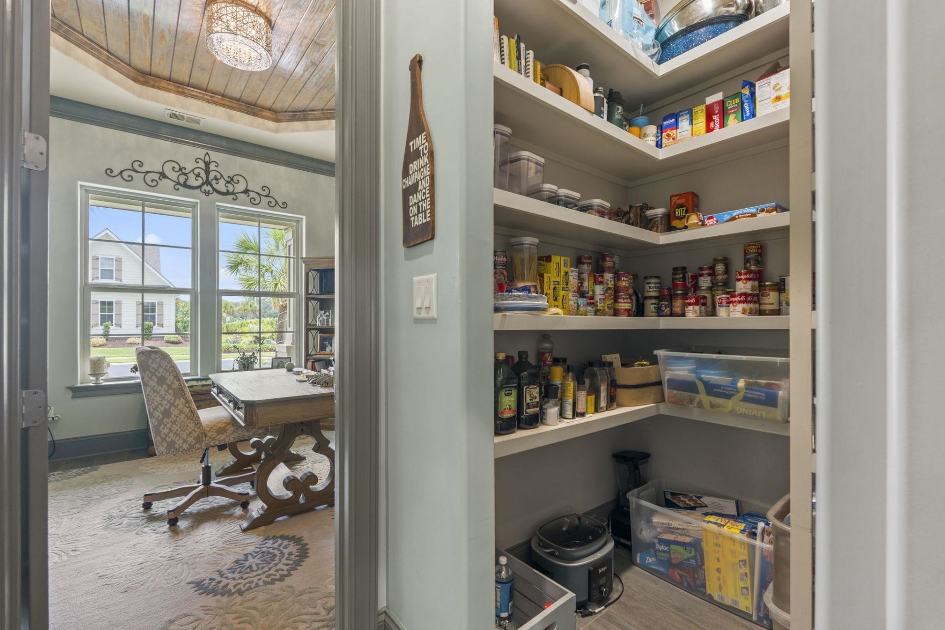 5972 Bolsena Place  Photo 18