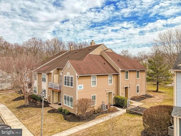 HARWOOD COURT, MOUNT LAUREL, NJ 08054
