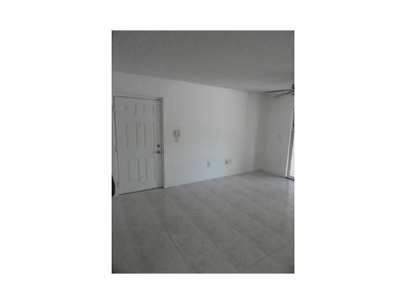 12166 Saint Andrews Place, Unit 111, Miramar, FL 33025 Photo