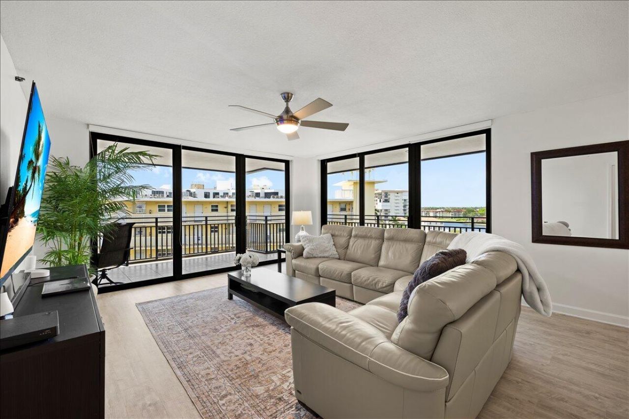 1167 Hillsboro Mile, Unit 509, Hillsboro Beach, FL 33062 Photo
