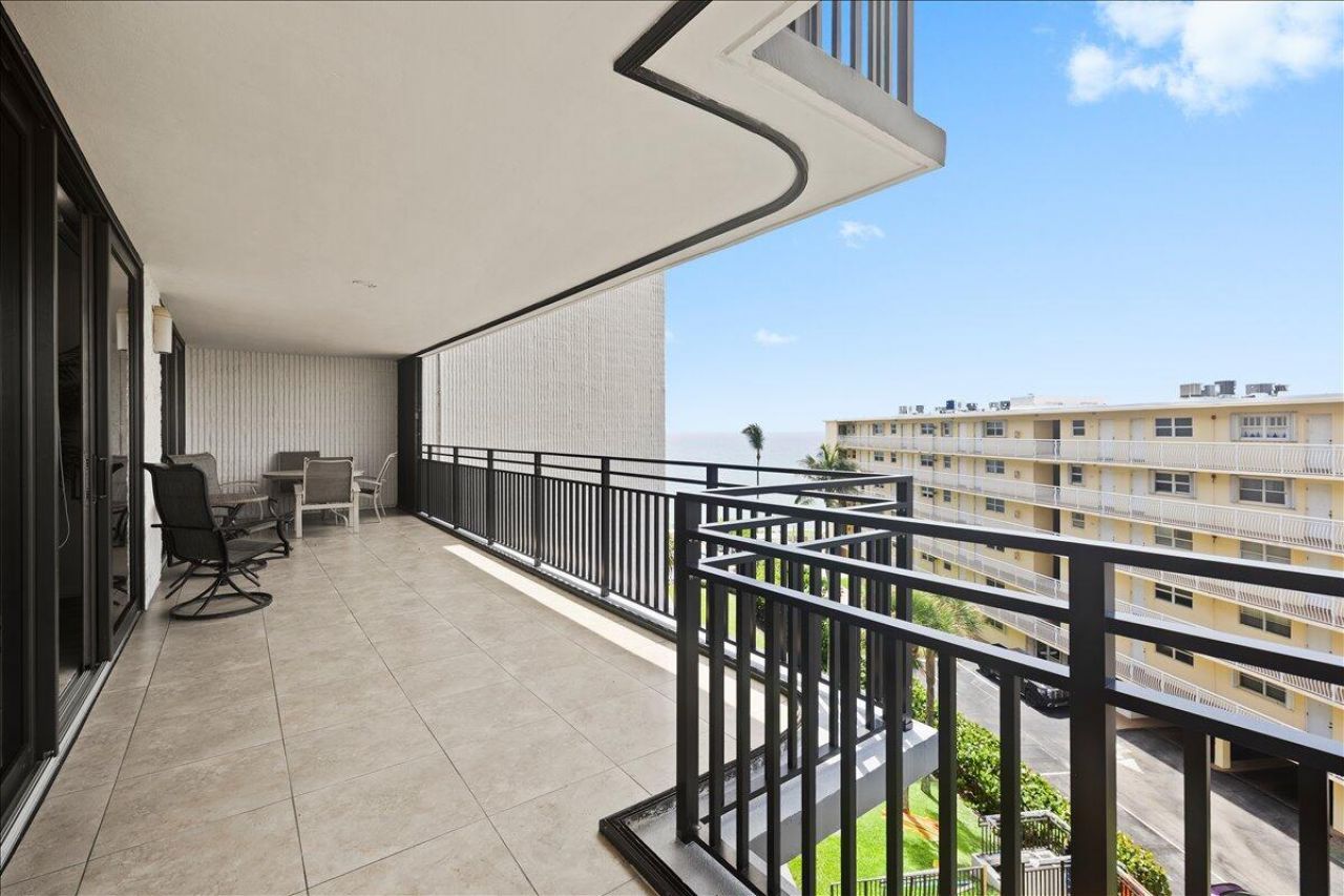 1167 Hillsboro Mile, Unit 509, Hillsboro Beach, FL 33062 Photo