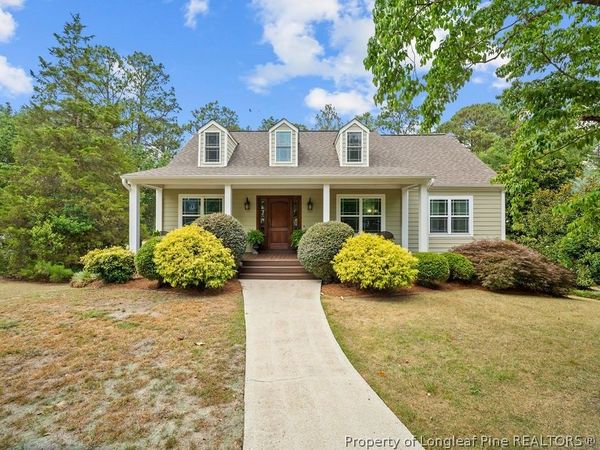 6874 S Staff Road, Fayetteville, NC 28306