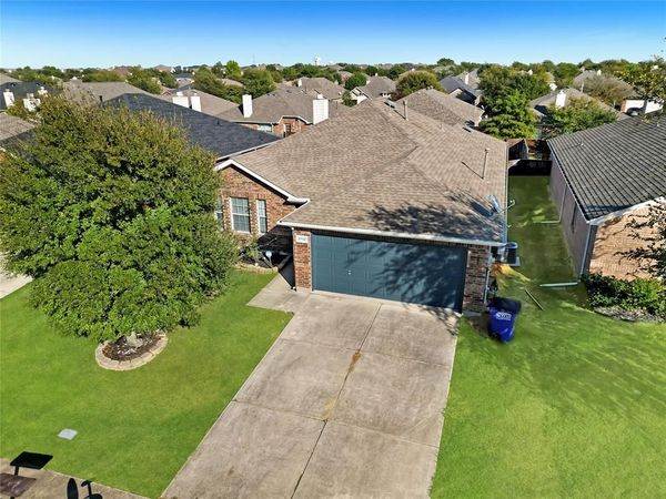 2712 Dawn Spring Drive, Little Elm, TX 75068