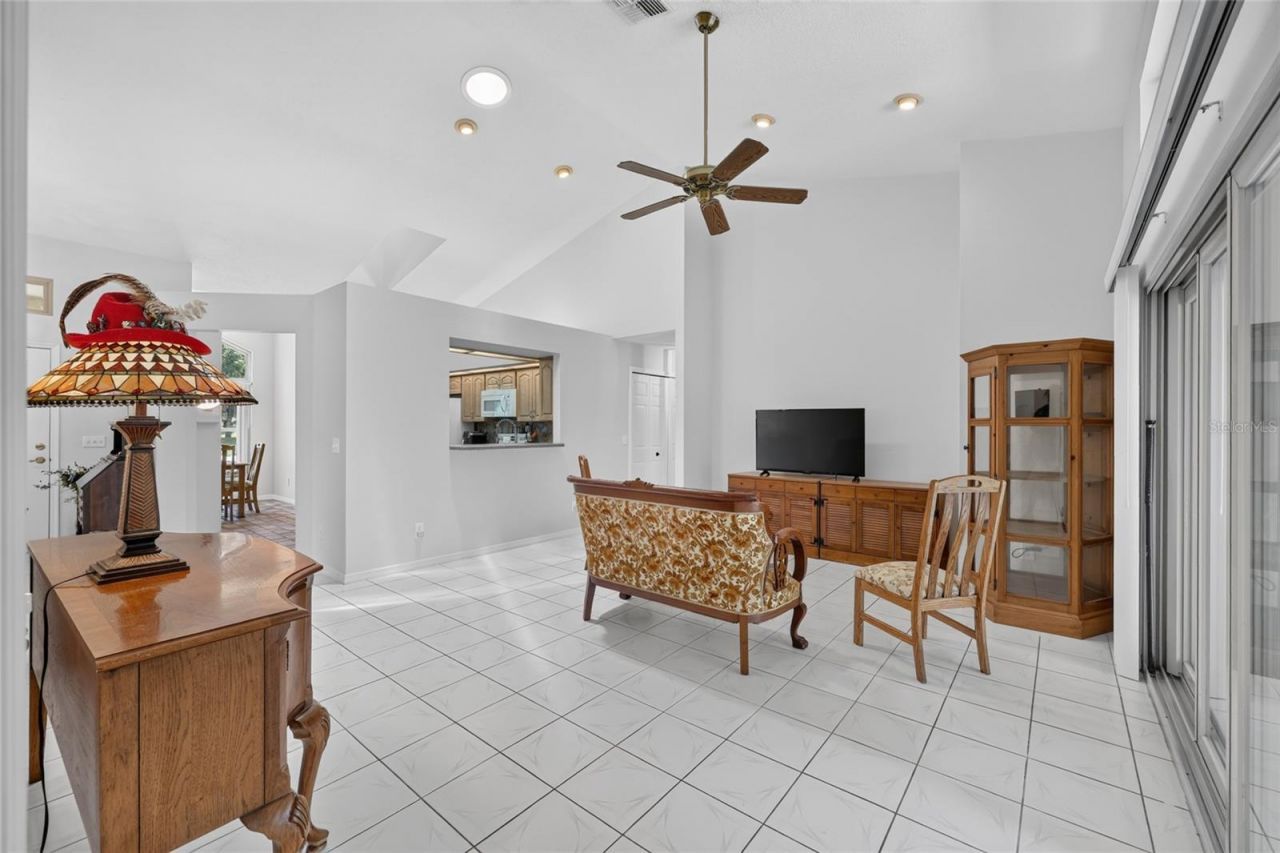 19025 SW 98th Loop, Dunnellon, FL 34432 Photo