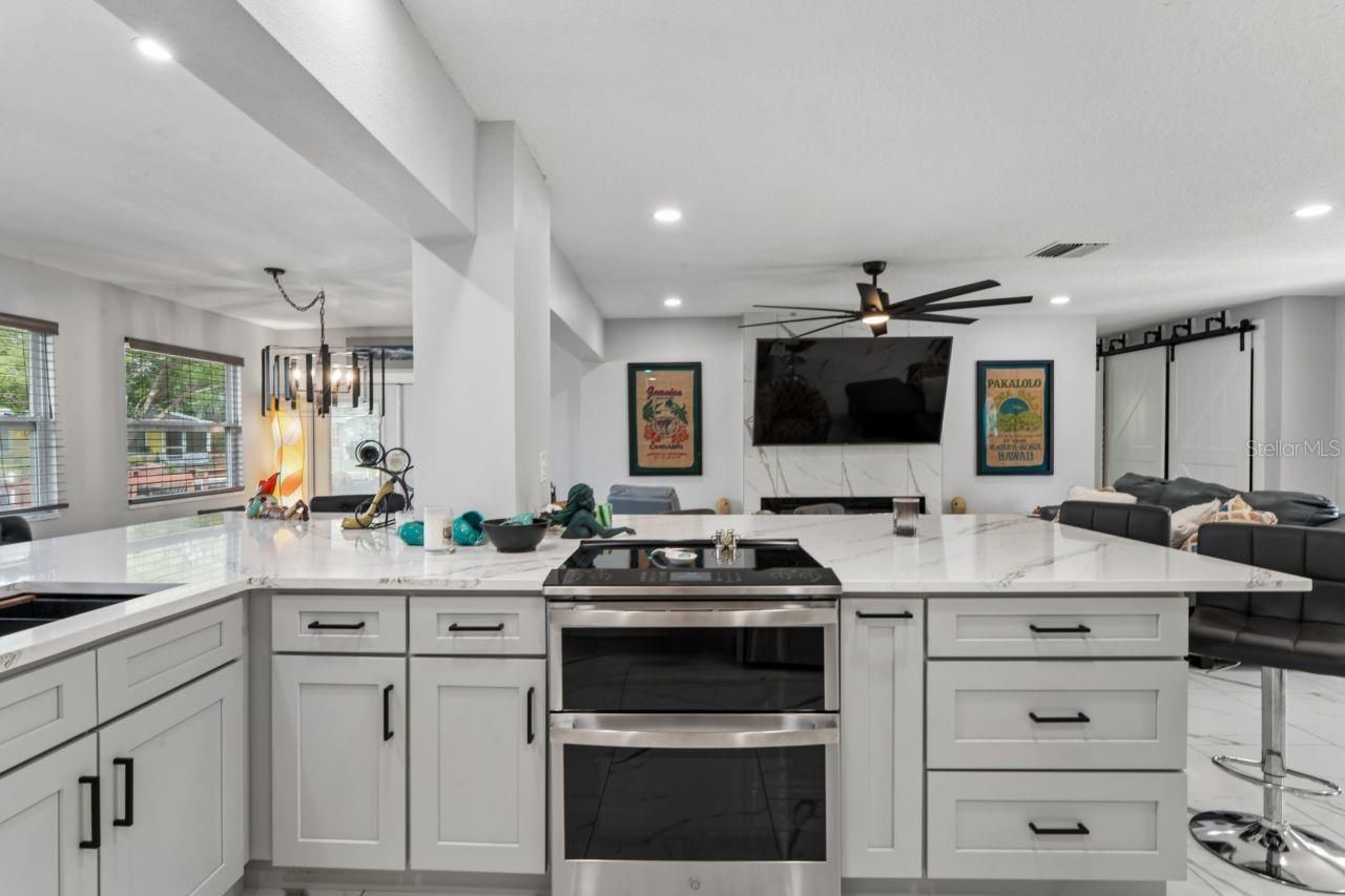 6245 Warren Ave, New Port Richey, FL 34653 Photo