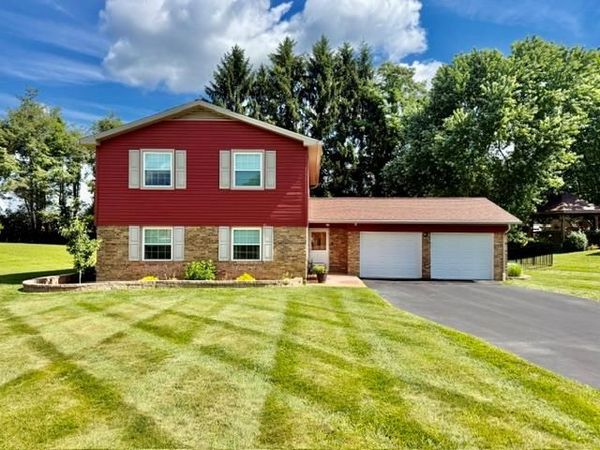 202 Brierwood Ln., BEAVER, WV 25813