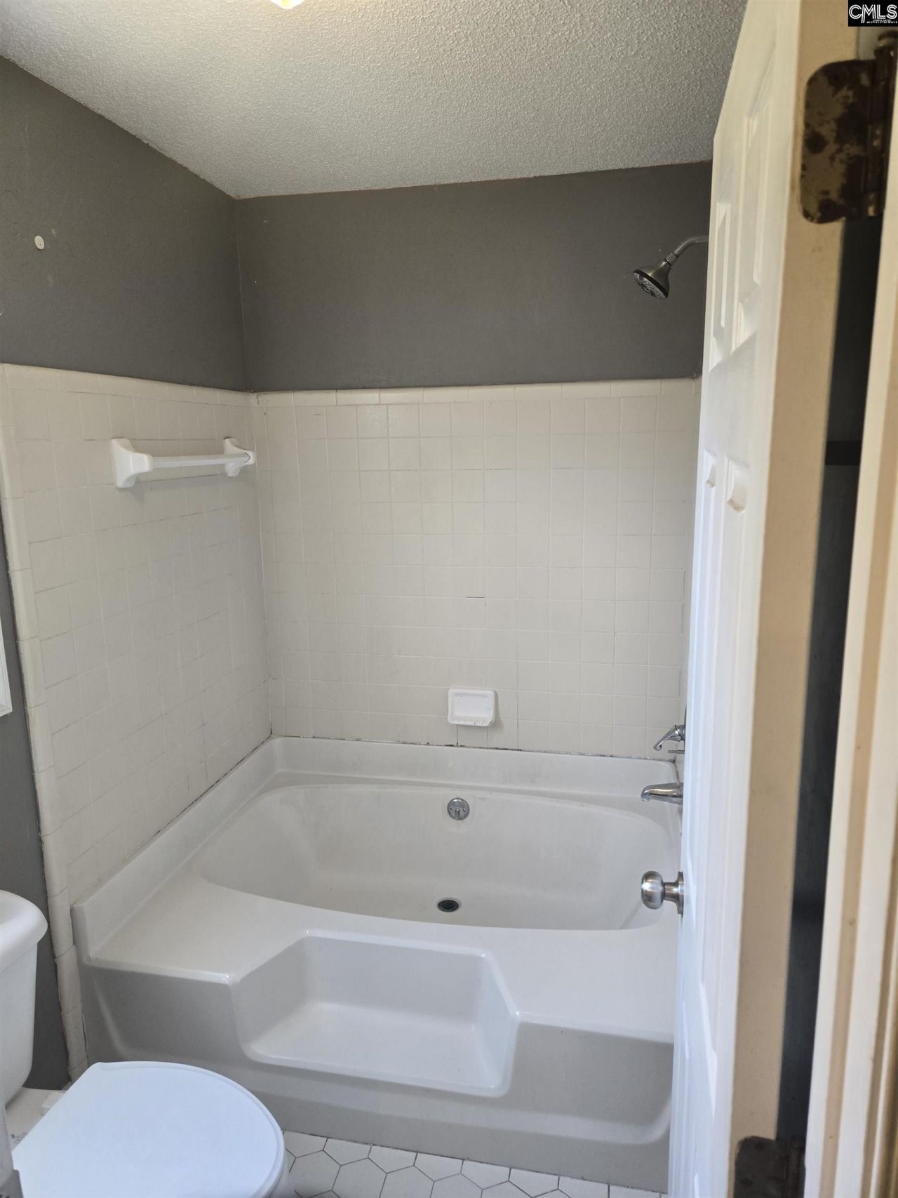 100 Millstone Court  Photo 13