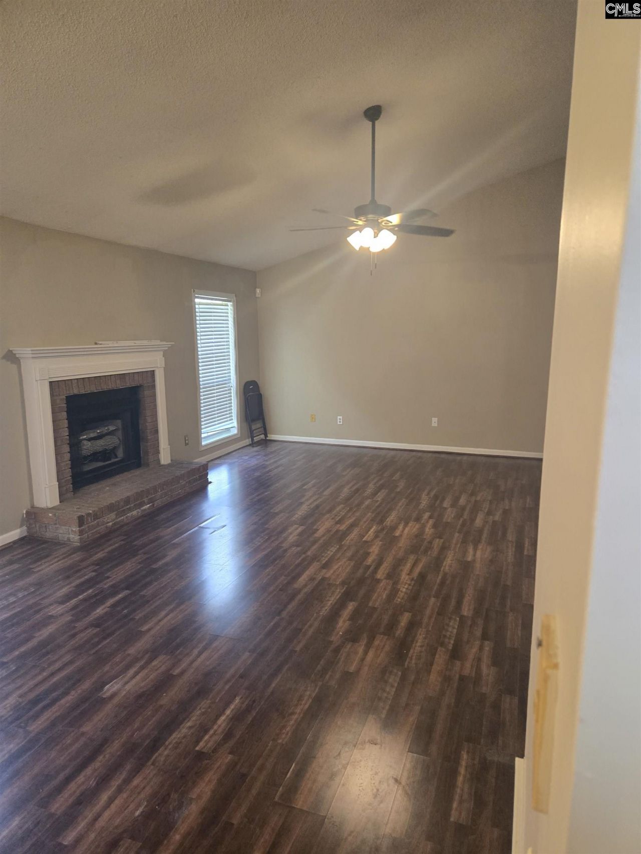 100 Millstone Court  Photo 4