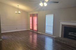 100 Millstone Court  photo 4