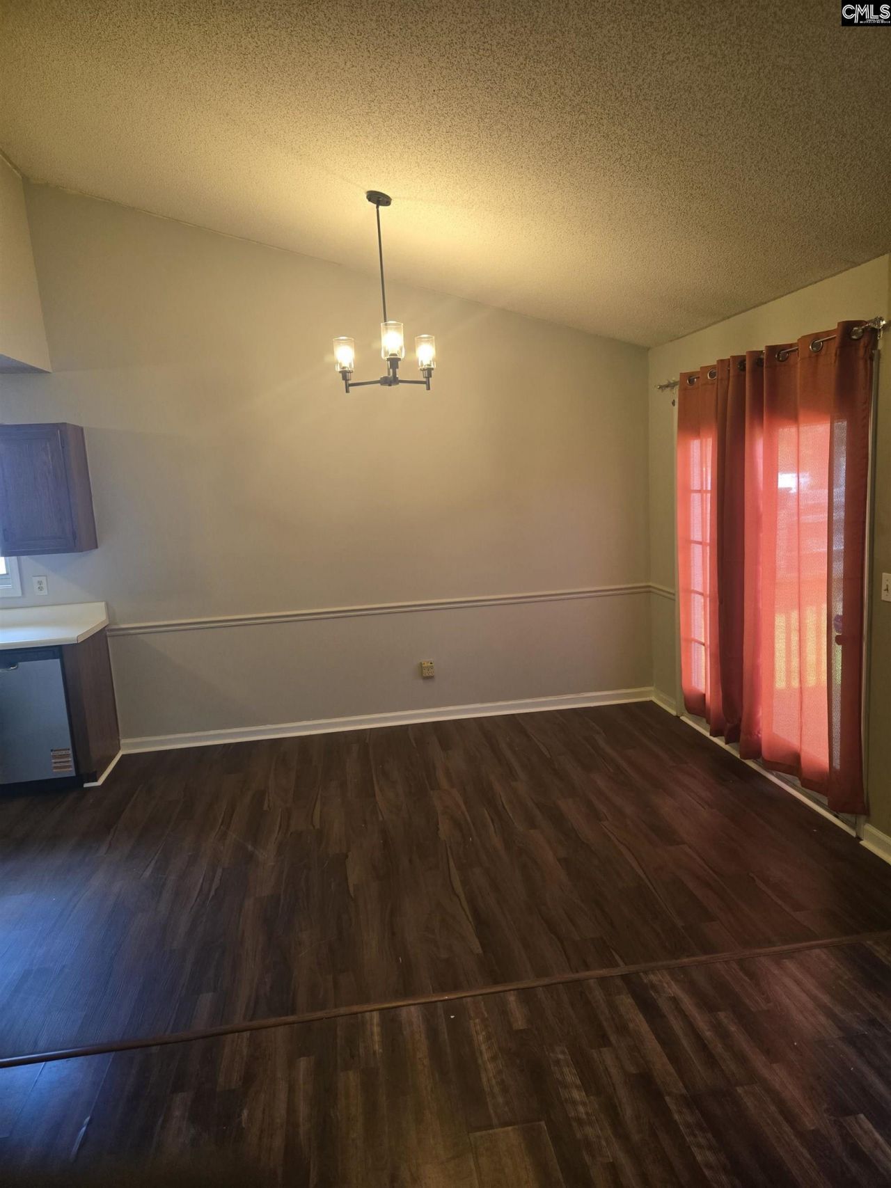 100 Millstone Court  Photo 6